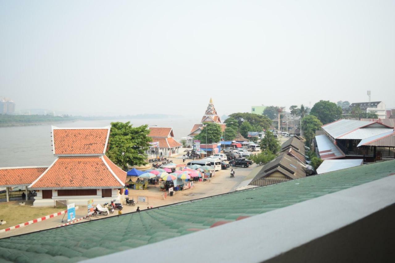 Готель Buakham Rim Khong บัวคำริมโขง Чіангсен Екстер'єр фото